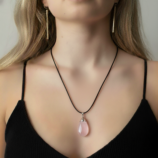 Midnight Bloom Necklace - ORA
