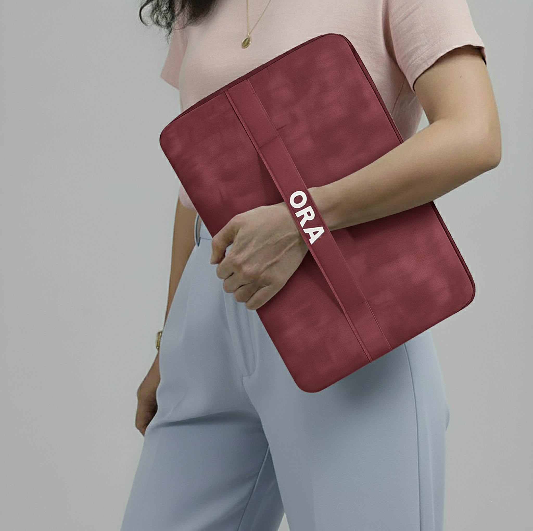 ORA Sentinel Laptop Sleeve in Crimson - ORA