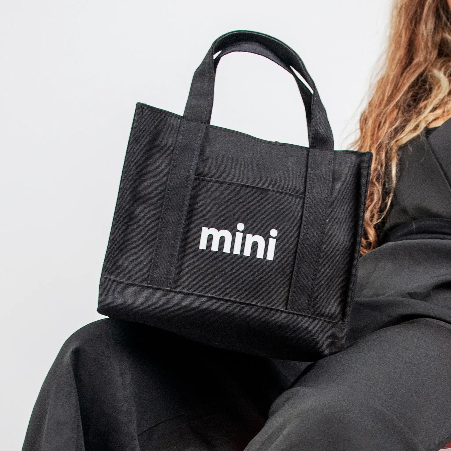 Mini Bag - Black - ORA